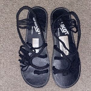 Sukot Barcelona Black Braided Cord Sandals sz missing estimated 8.5 - 9